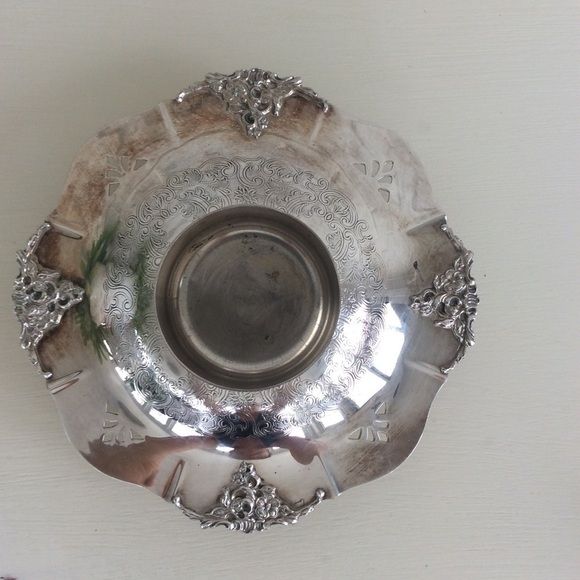 VINTAGE Victorian Flower Vase - Picture 6 of 14